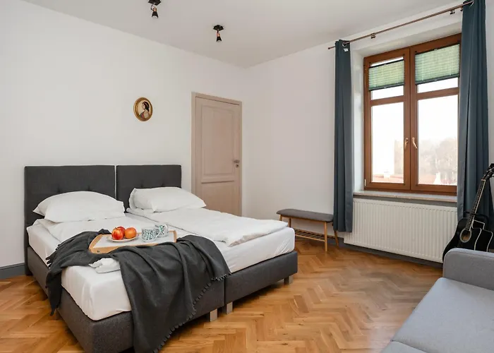 Wroblewskiego No 4 *