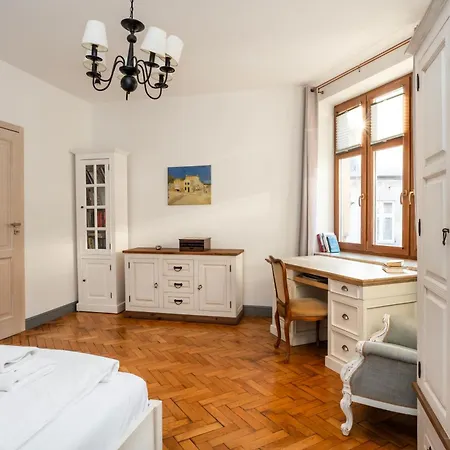 Apartmán Wroblewskiego No 4 *